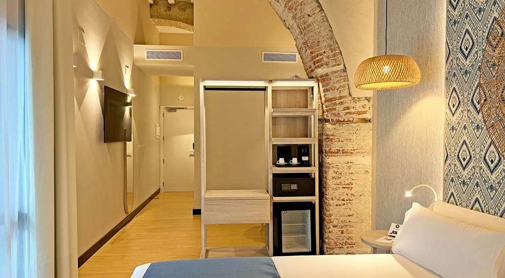Soho Boutique Cadiz Hotel Room photo