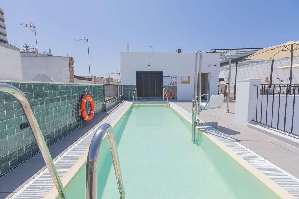 Soho Boutique Cadiz Hotel Facilities photo